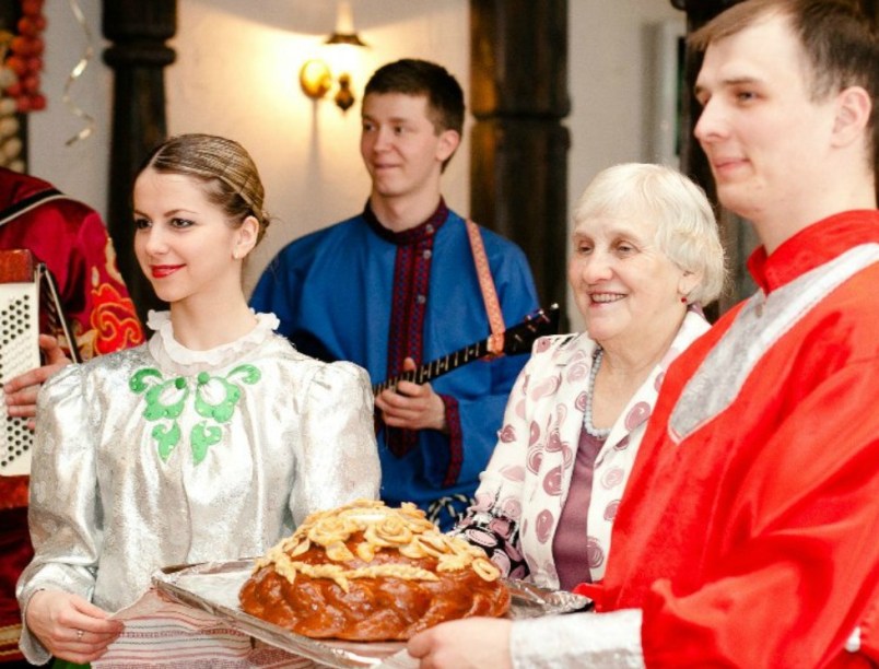 chto-takoe-svatovstvo-zachem-ono-nuzhno-i-kakovy-traditsii-foto-svatostvo-na-rusi