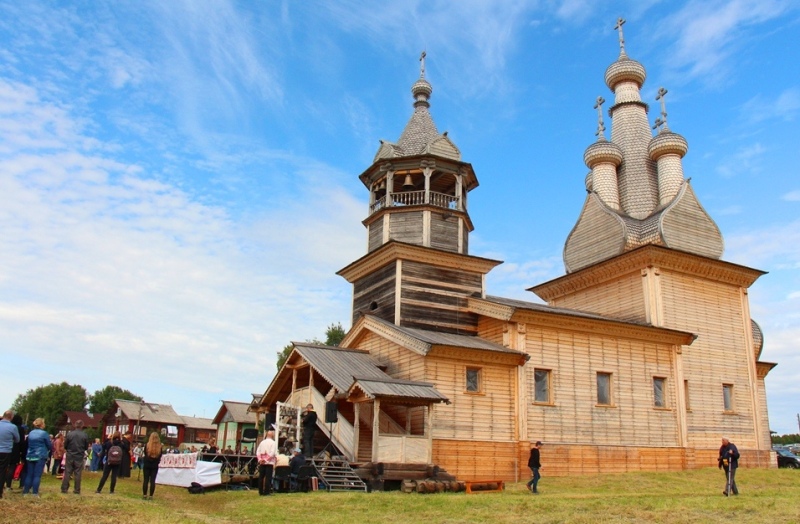 arhangelsk-i-oblast-dostoprimechatelnosti-foto-odigitraevskaya-tserkov-kizhma